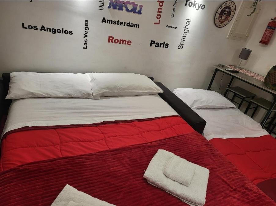 Suite San Gennaro Bis Neapol Zewnętrze zdjęcie
